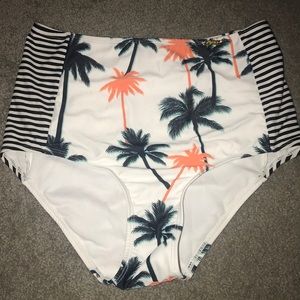Luxe Apothetique High waisted bikini bottom